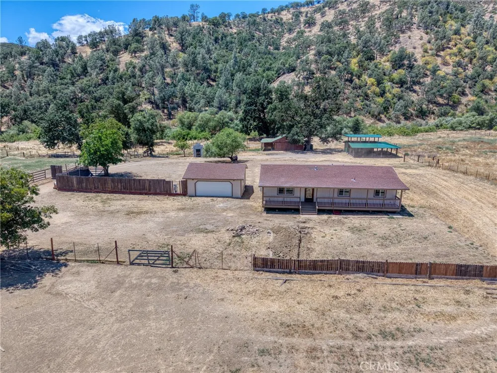 1603 New Long Valley Clearlake Oaks, CA 95423