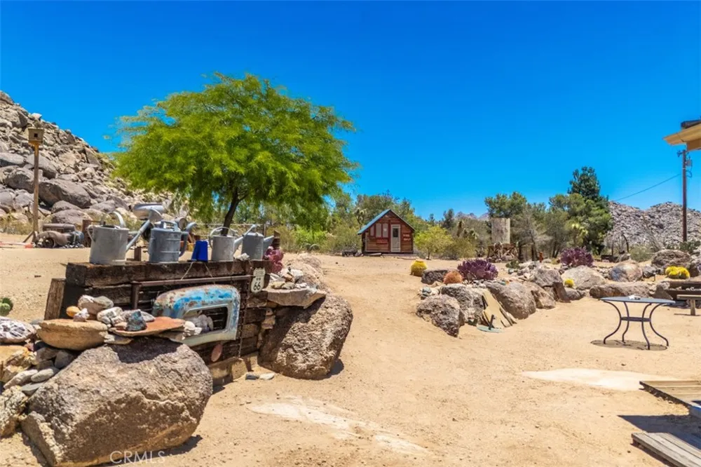 63436 Doggie Joshua Tree, CA 92252
