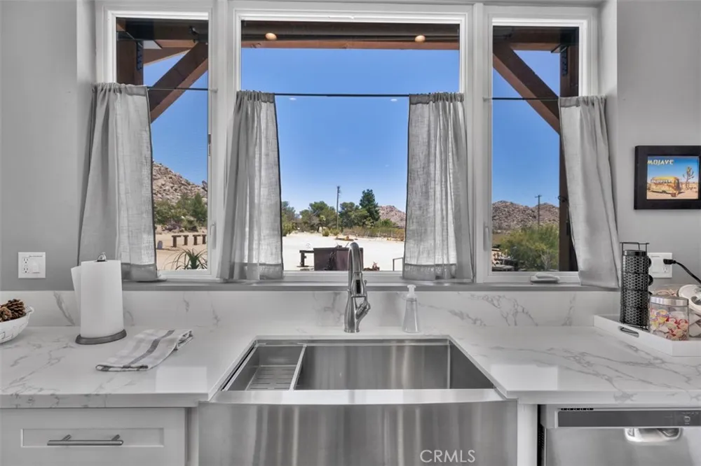 63436 Doggie Joshua Tree, CA 92252