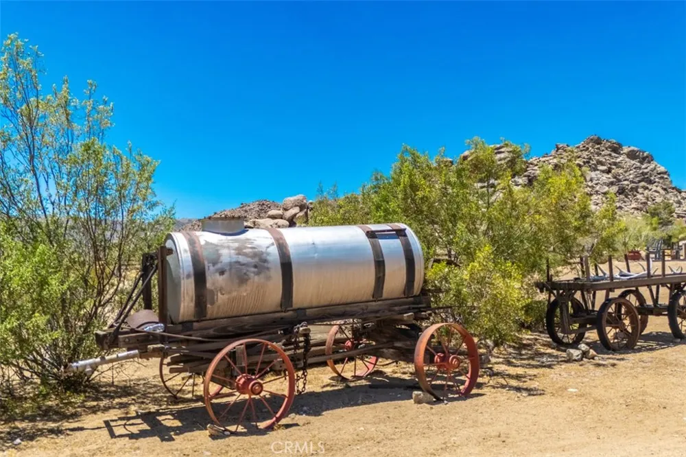 63436 Doggie Joshua Tree, CA 92252