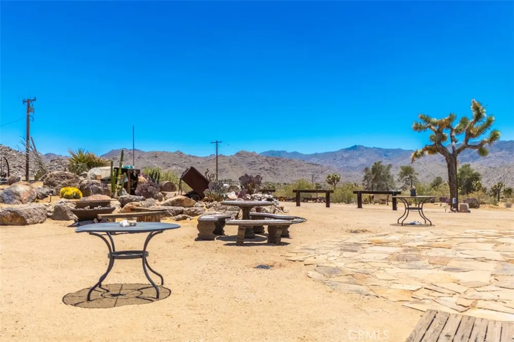 63436 Doggie Joshua Tree, CA 92252
