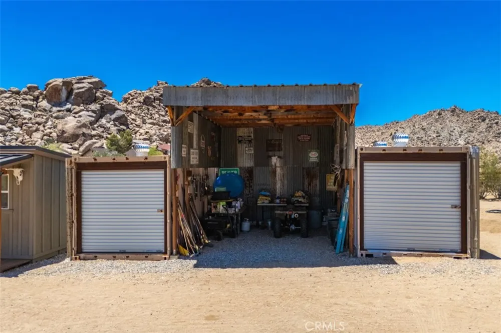 63436 Doggie Joshua Tree, CA 92252