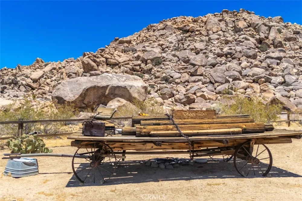 63436 Doggie Joshua Tree, CA 92252