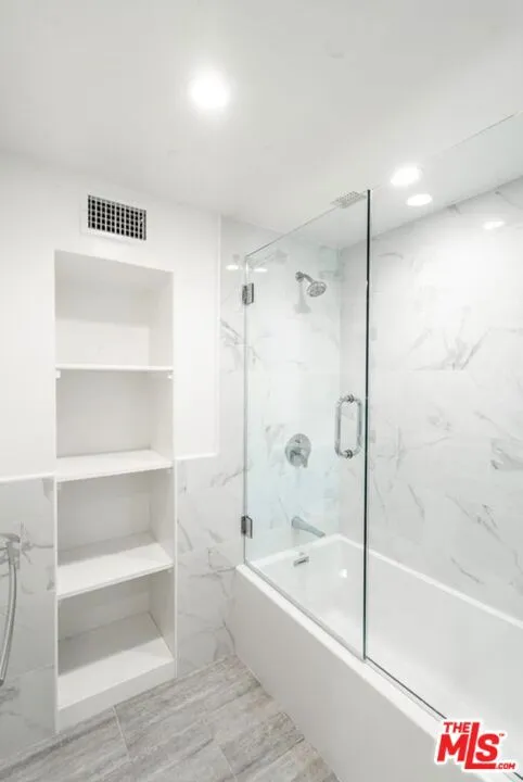 2201 Coldwater Canyon Drive Beverly Hills, CA 90210