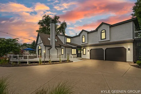 1729 Waukazoo Drive