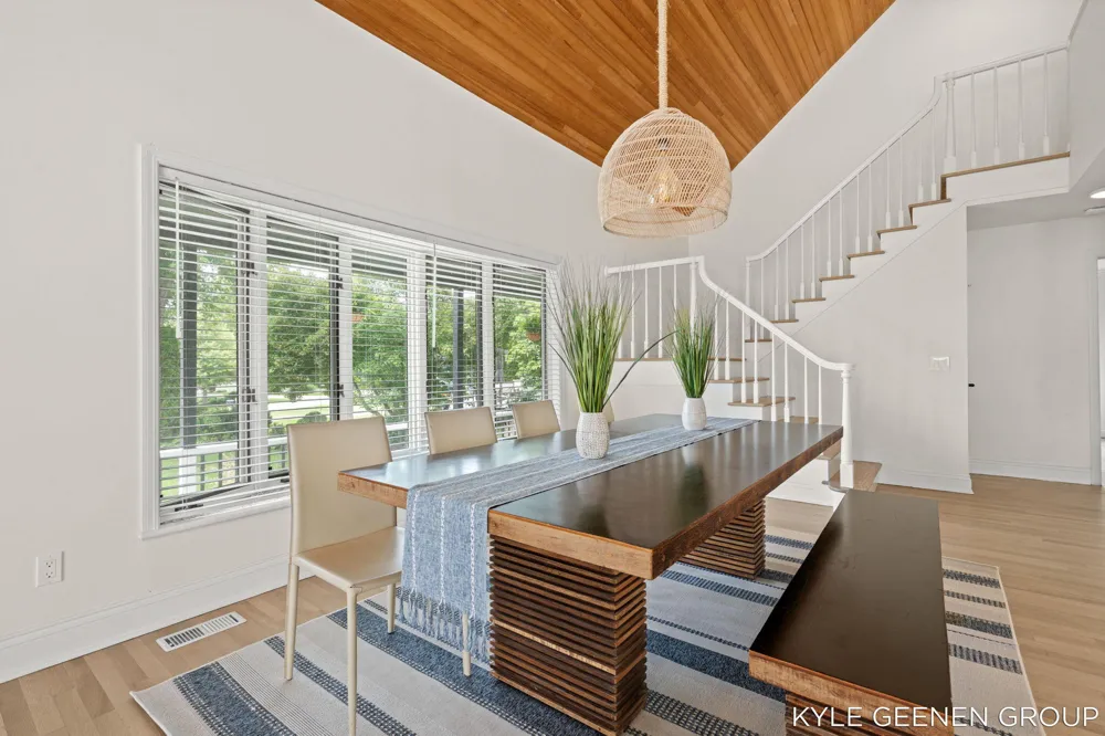 1729 Waukazoo Drive Holland, MI 49424