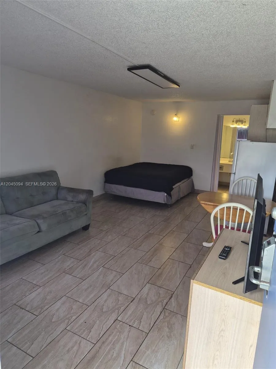 43420 highway 27 #324 Davenport, FL 33837