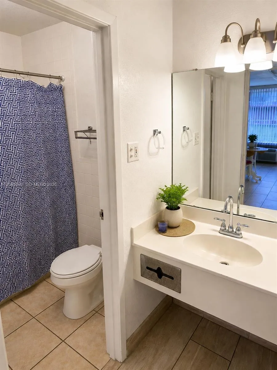 43420 highway 27 #324 Davenport, FL 33837