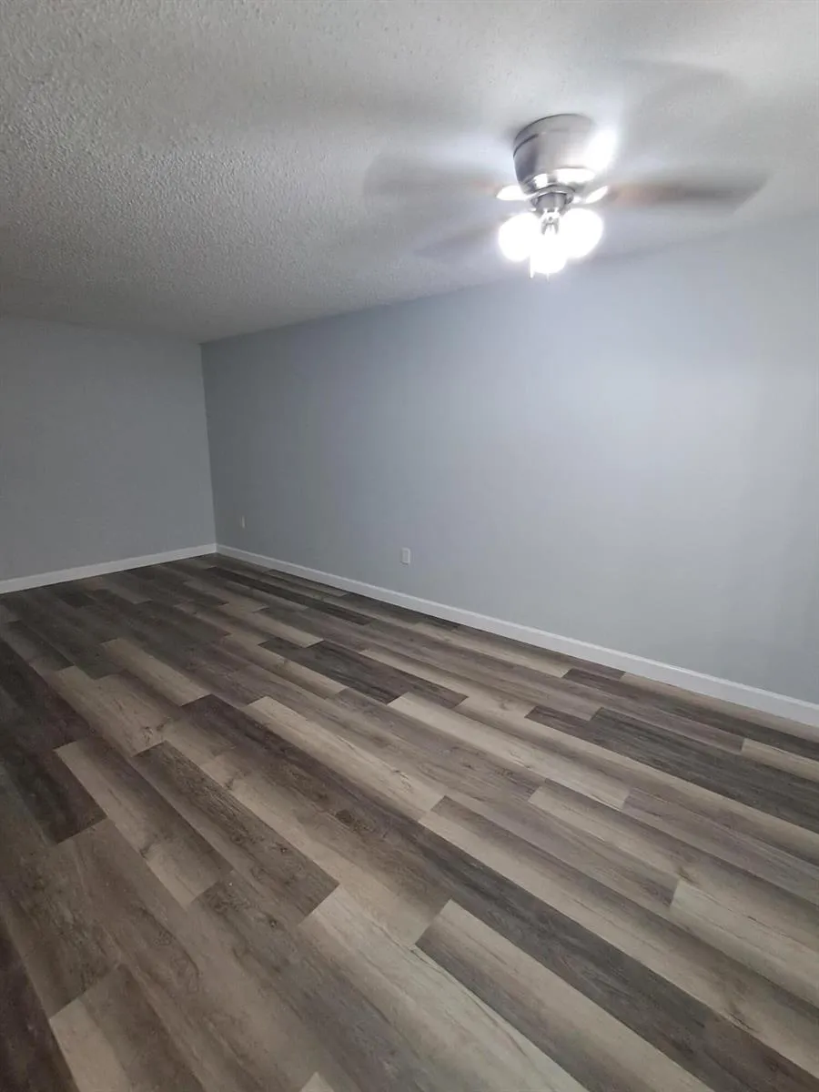 622 S 11th Street #11 Fort Pierce, FL 34950