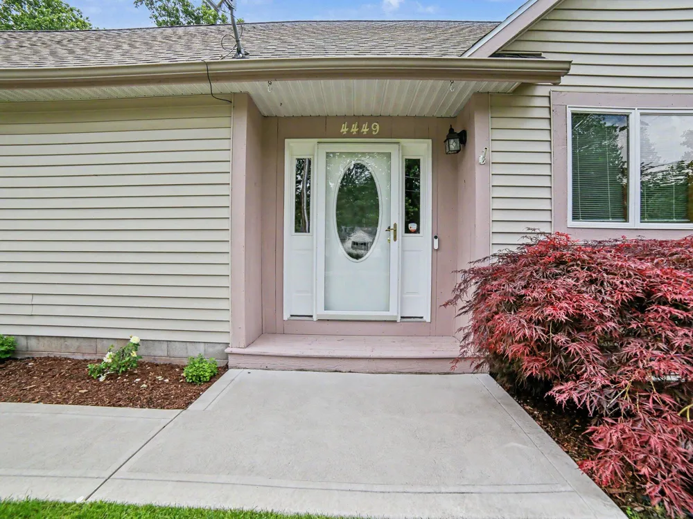 4449 Park Street Fruitland Township, MI 49461