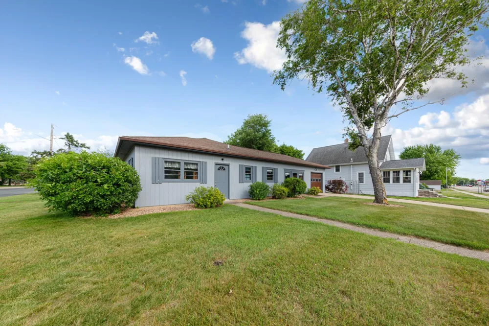 517 Court Avenue Gaylord, MN 55334