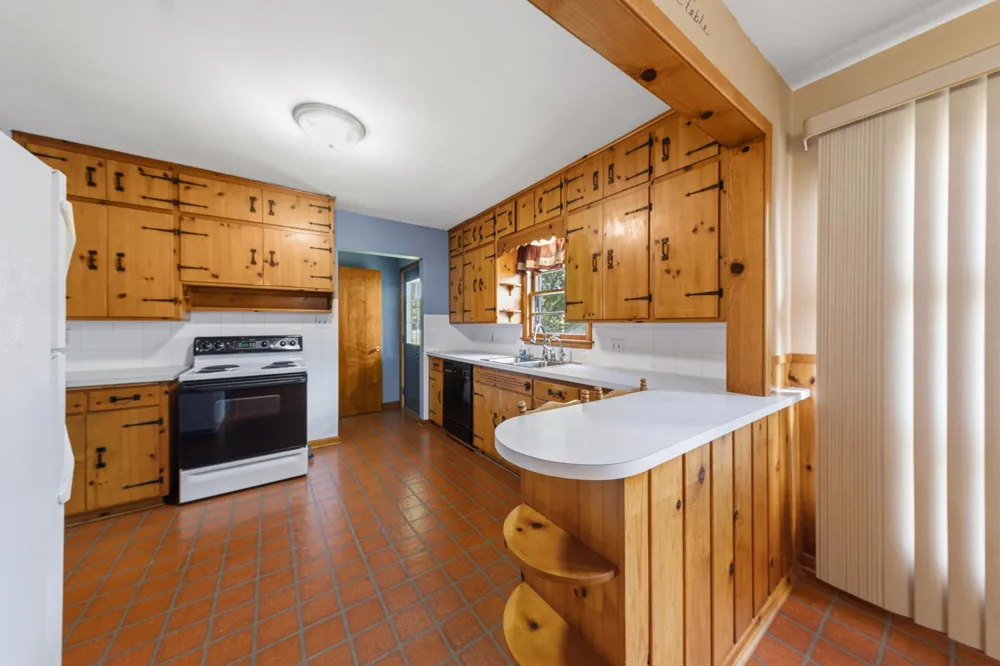 517 Court Avenue Gaylord, MN 55334