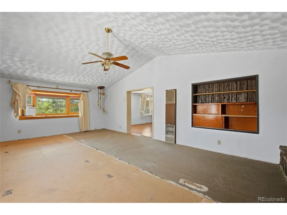 1109 E First Street Trinidad, CO 81082