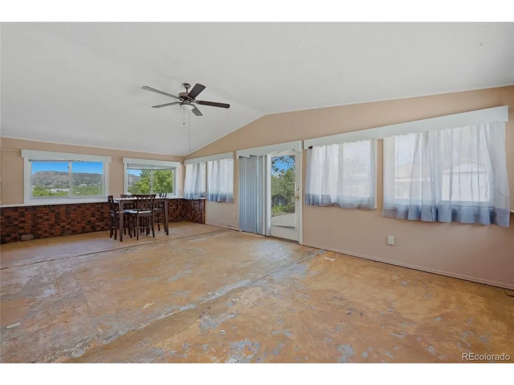 1109 E First Street Trinidad, CO 81082