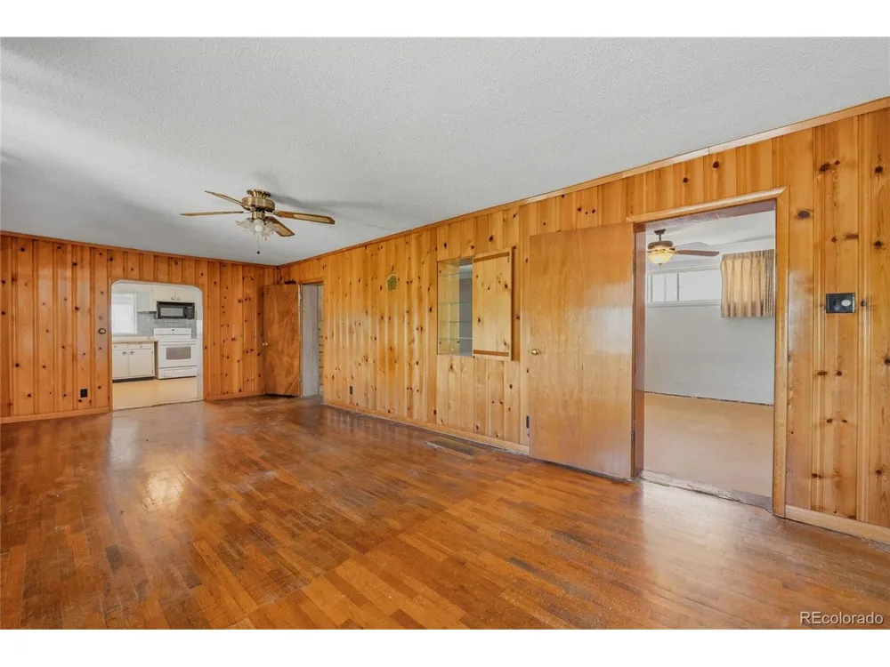 1109 E First Street Trinidad, CO 81082