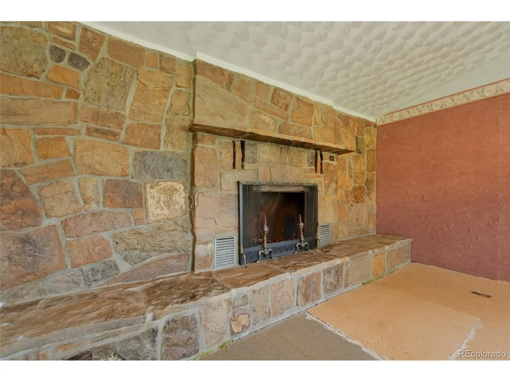 1109 E First Street Trinidad, CO 81082