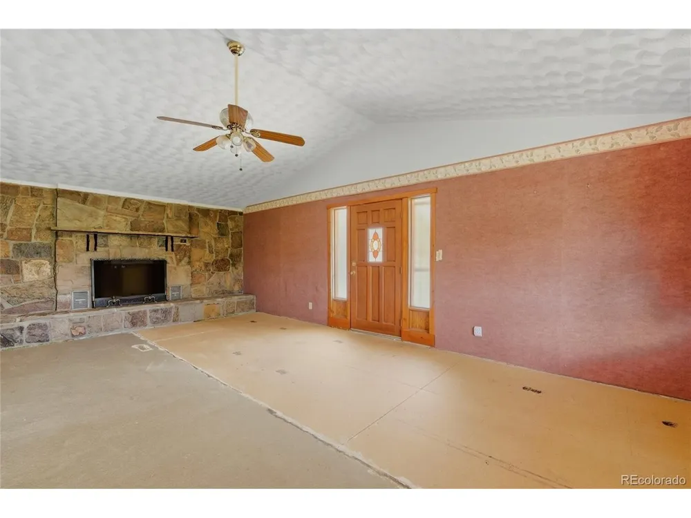 1109 E First Street Trinidad, CO 81082