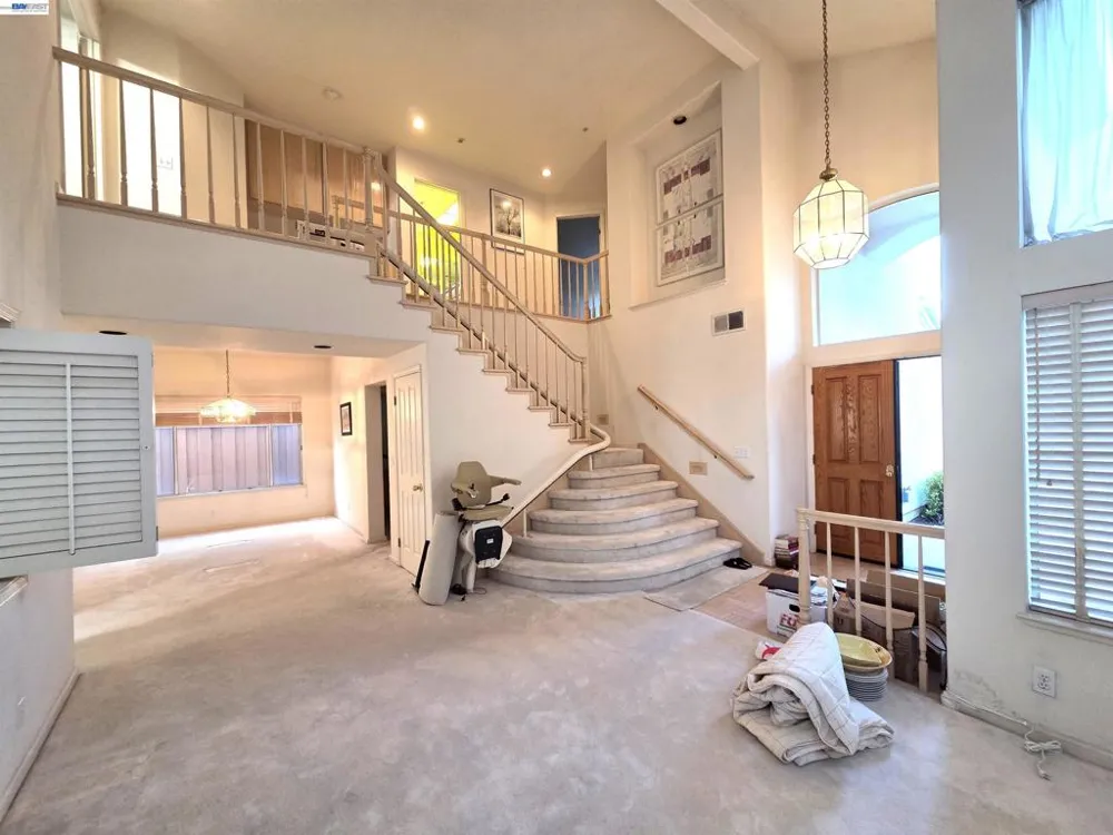 30330 Meridien Cir Union City, CA 94587
