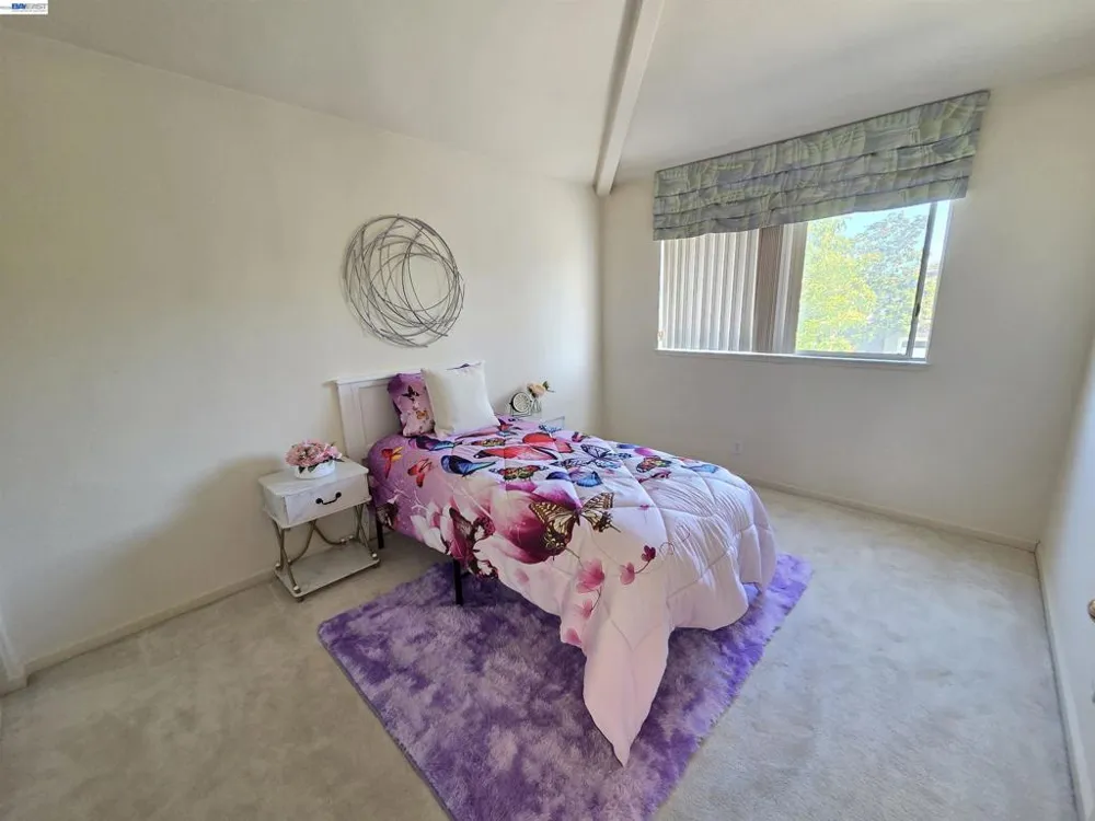 30330 Meridien Cir Union City, CA 94587