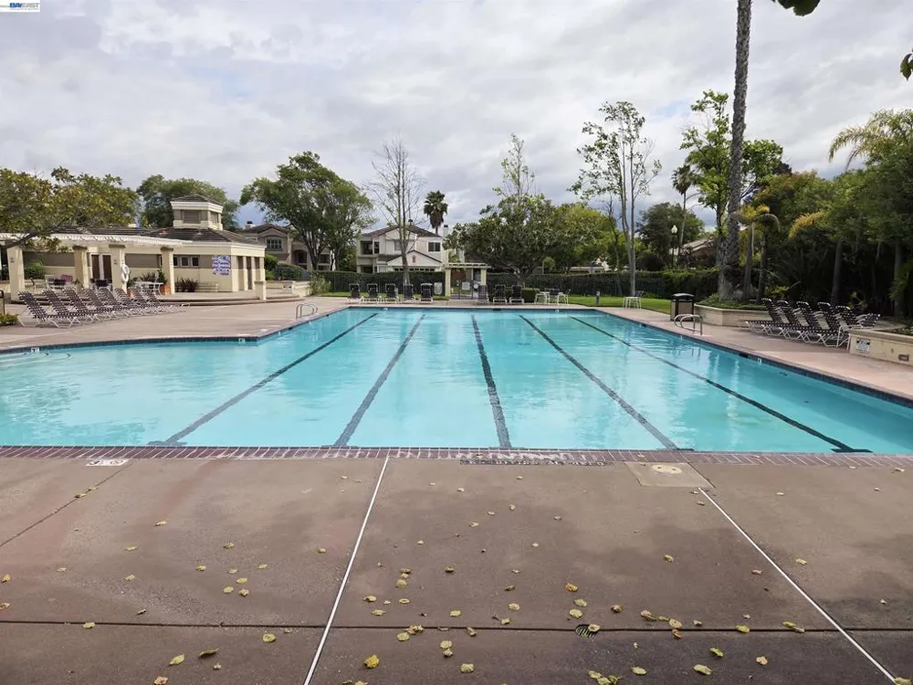 30330 Meridien Cir Union City, CA 94587