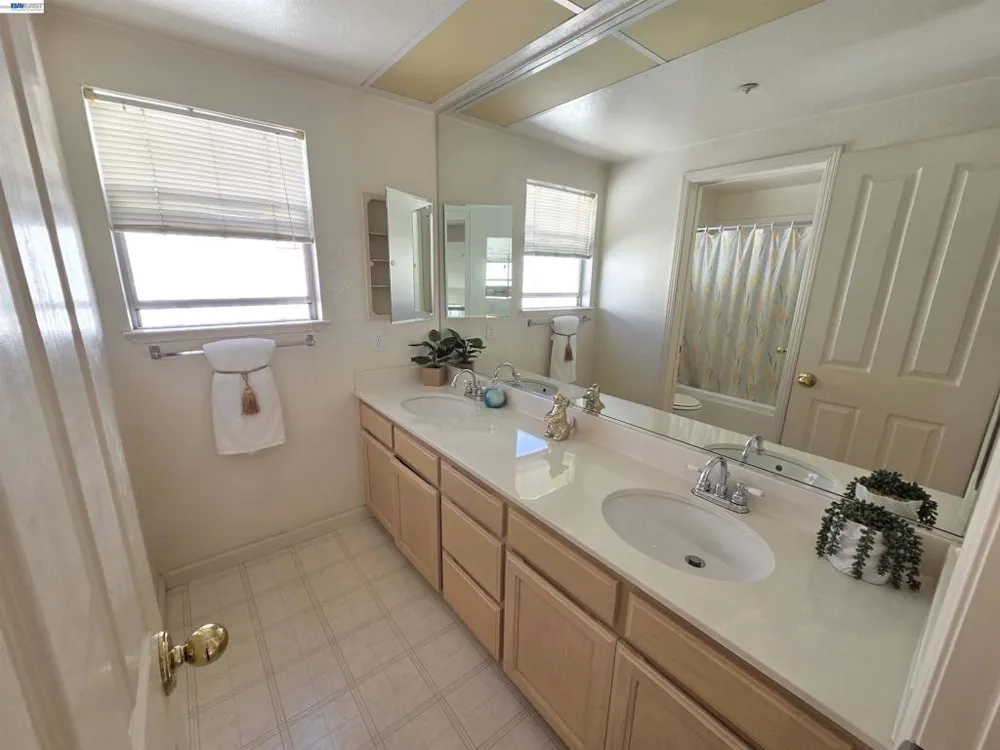 30330 Meridien Cir Union City, CA 94587