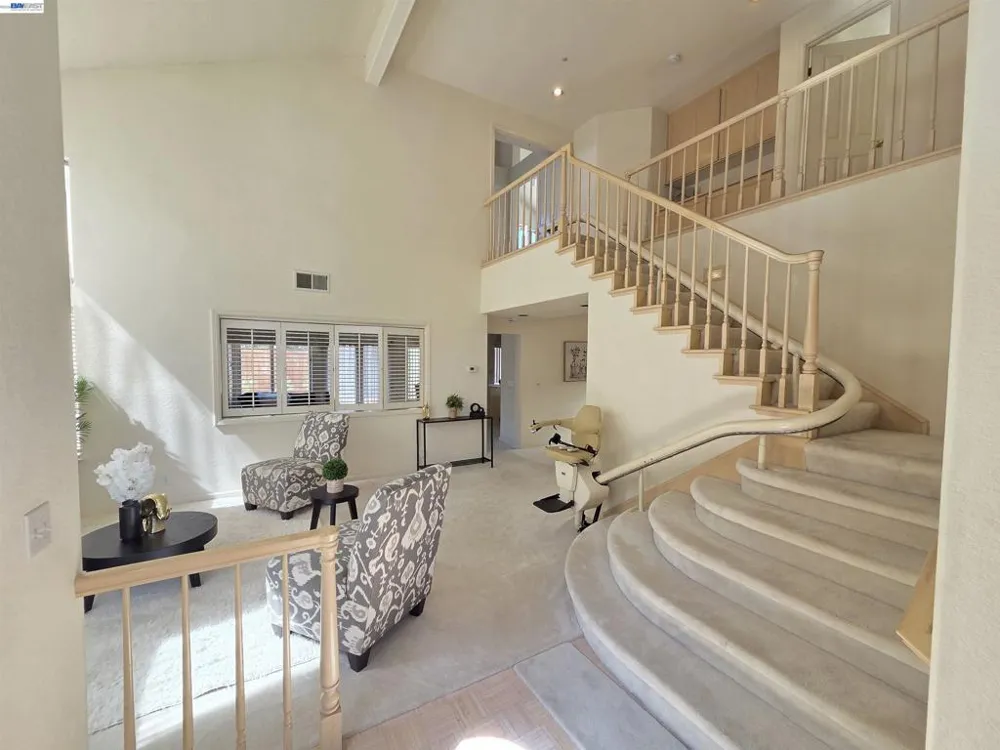 30330 Meridien Cir Union City, CA 94587