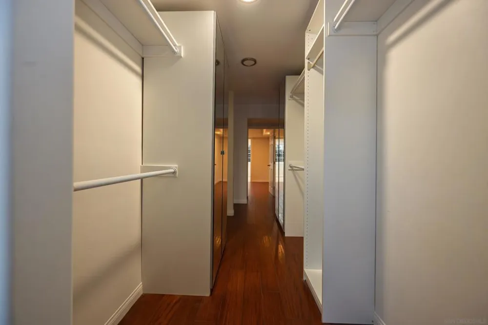 444 Avalon Dr. Vista, CA 92084