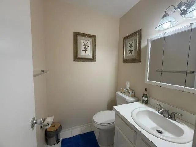 16 Vista Palm Lane #105 Vero Beach, FL 32962