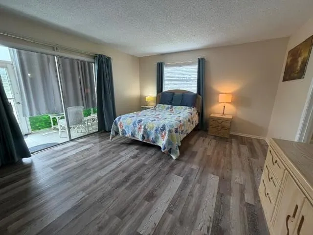 16 Vista Palm Lane #105 Vero Beach, FL 32962