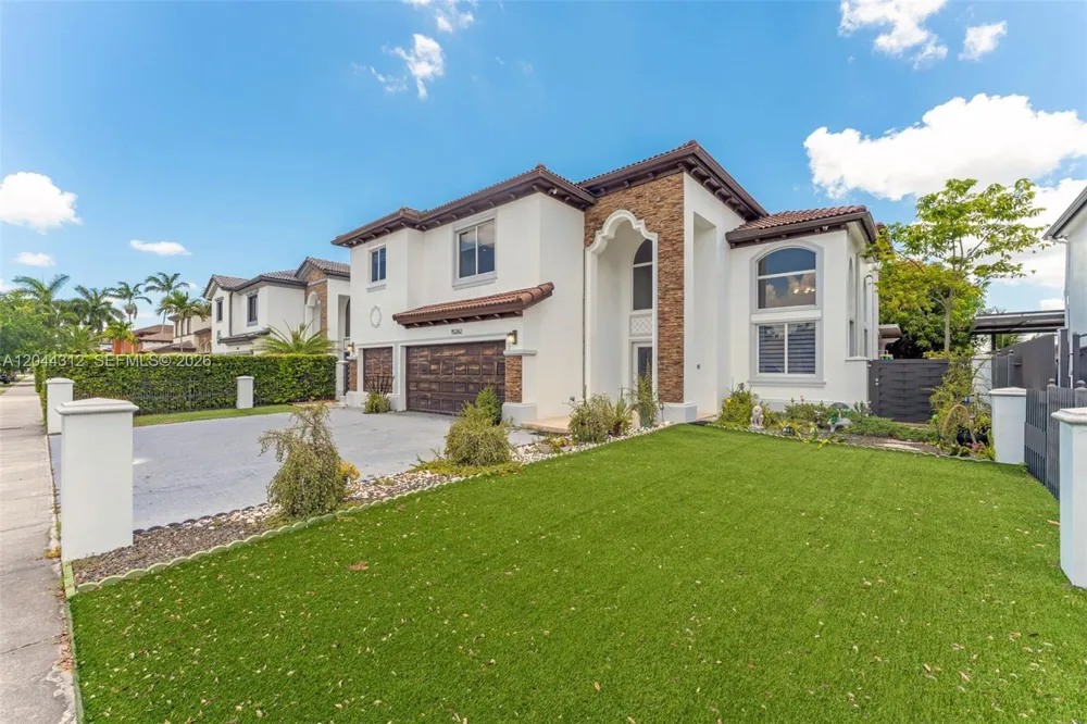 15262 SW 11th St Miami, FL 33194