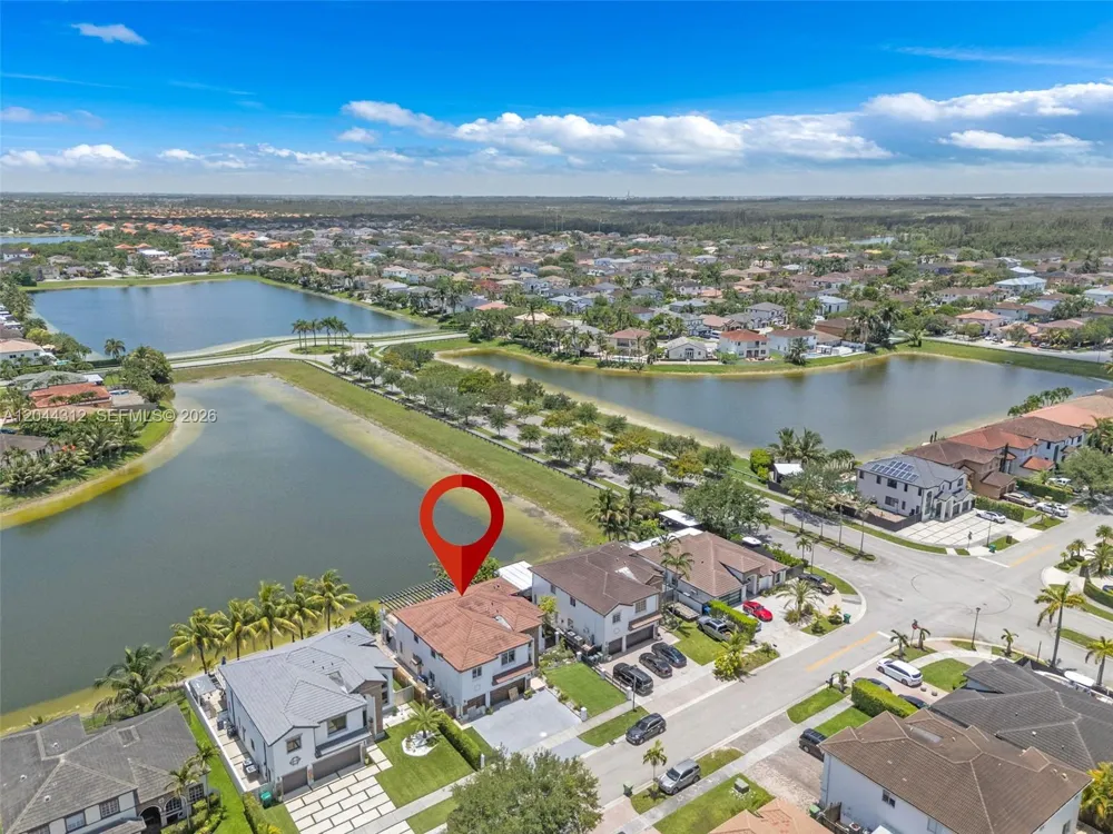 15262 SW 11th St Miami, FL 33194