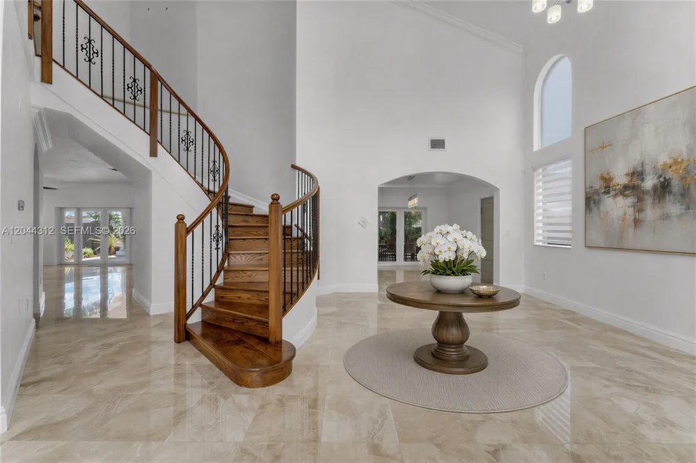 15262 SW 11th St Miami, FL 33194