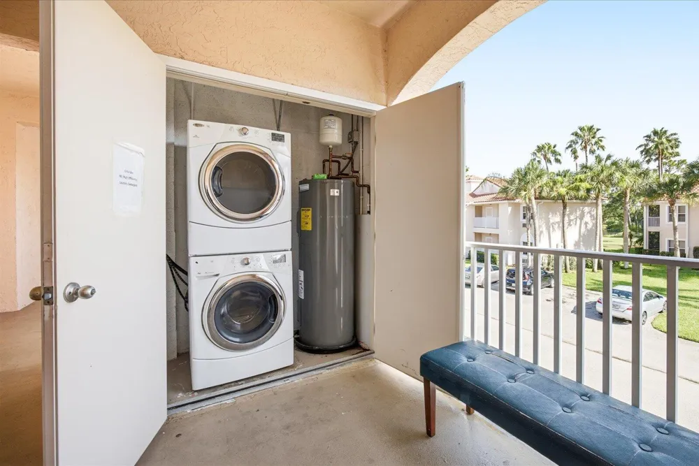 9929 Perfect Drive #106 Port St. Lucie, FL 34986