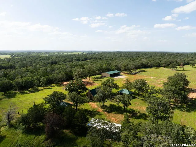 10488 STATE HIGHWAY 304 Harwood, TX 78632