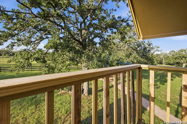 10488 STATE HIGHWAY 304 Harwood, TX 78632