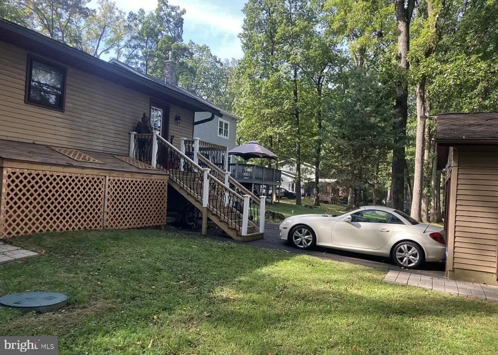 3725 OAKLAND ROAD Bethlehem, PA 18020