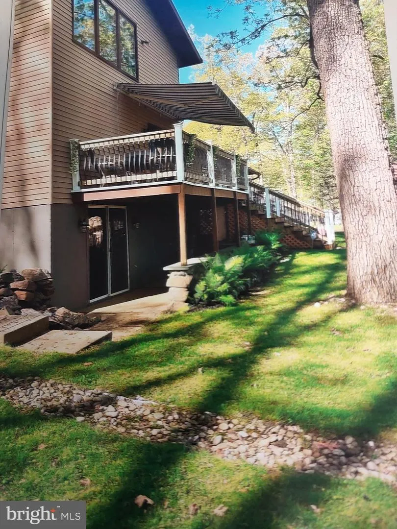 3725 OAKLAND ROAD Bethlehem, PA 18020