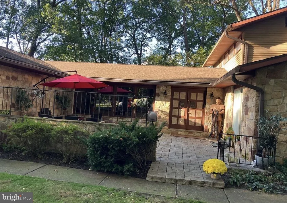 3725 OAKLAND ROAD Bethlehem, PA 18020