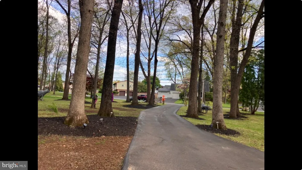 3725 OAKLAND ROAD Bethlehem, PA 18020