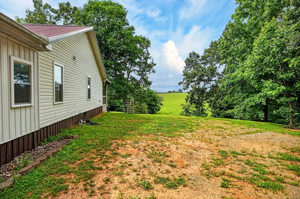 211 Arizona Ln Walling, TN 38587