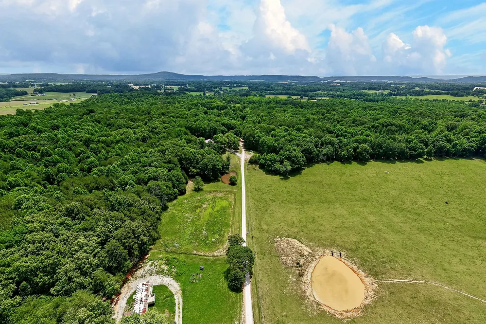 211 Arizona Ln Walling, TN 38587