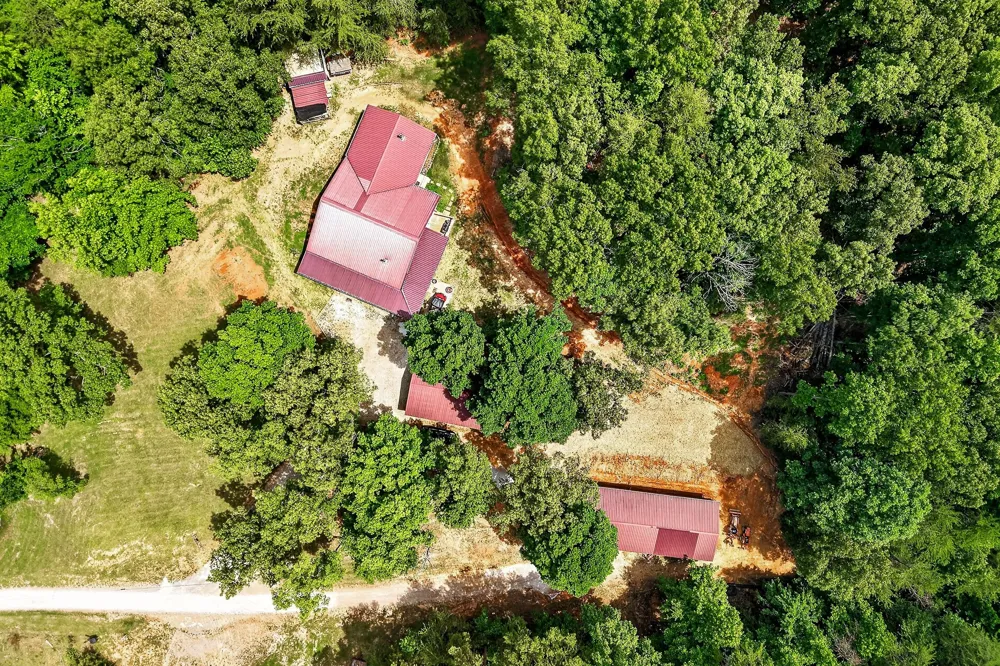 211 Arizona Ln Walling, TN 38587