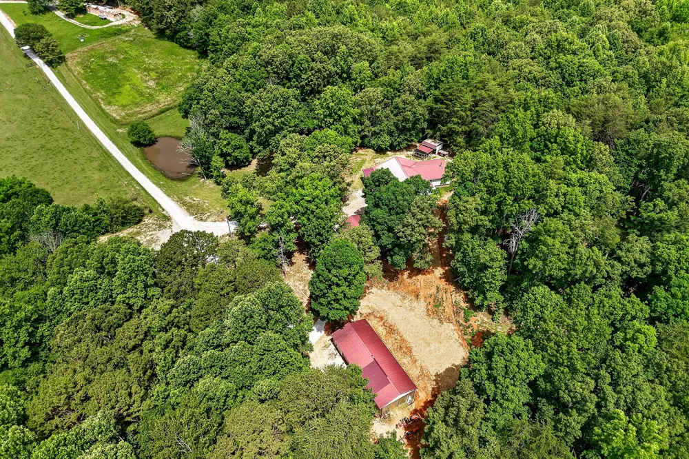 211 Arizona Ln Walling, TN 38587