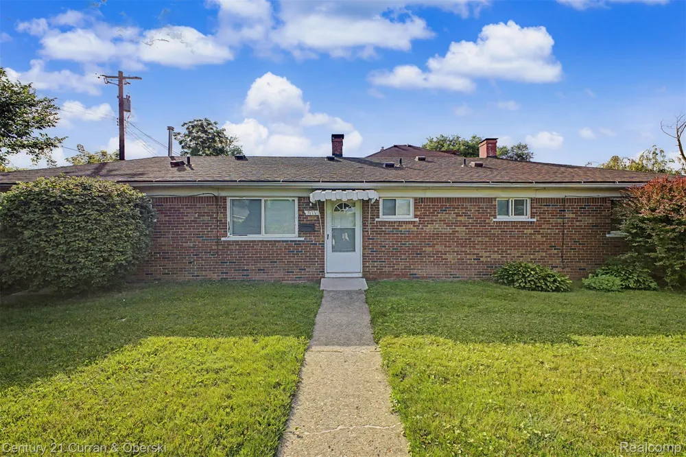 1432 Charter Street Lincoln Park City, MI 48146