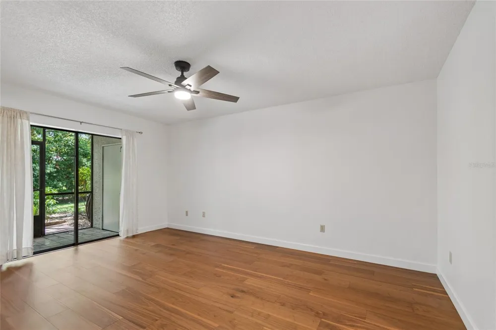 11800 PARK BOULEVARD #401 Seminole, FL 33772