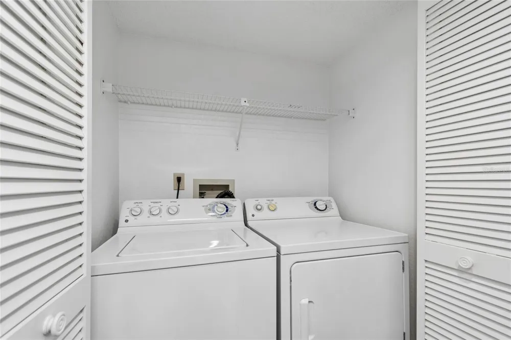 11800 PARK BOULEVARD #401 Seminole, FL 33772