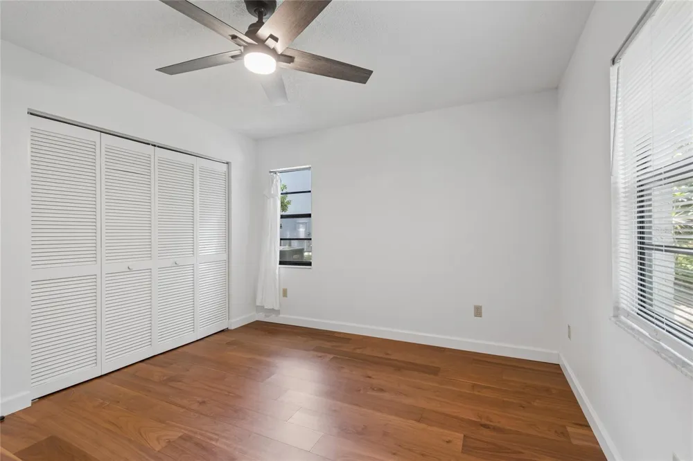 11800 PARK BOULEVARD #401 Seminole, FL 33772