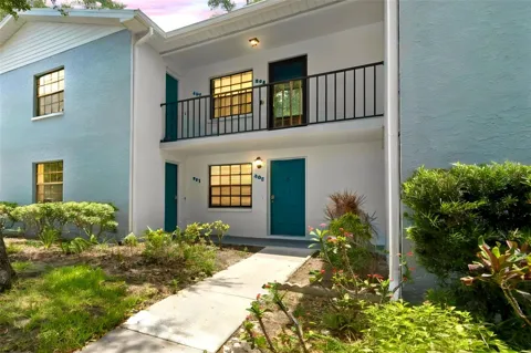 11800 PARK BOULEVARD #401