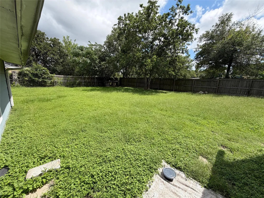 1401 E 29th Street Bryan, TX 77802