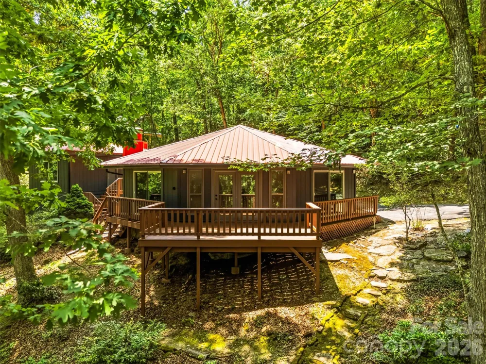 785 Pisgah Forest Drive Pisgah Forest, NC 28768